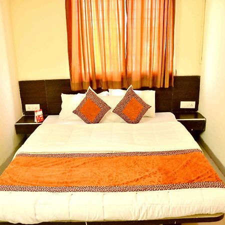 Hotel Vijay Nagar Indore Eksteriør billede