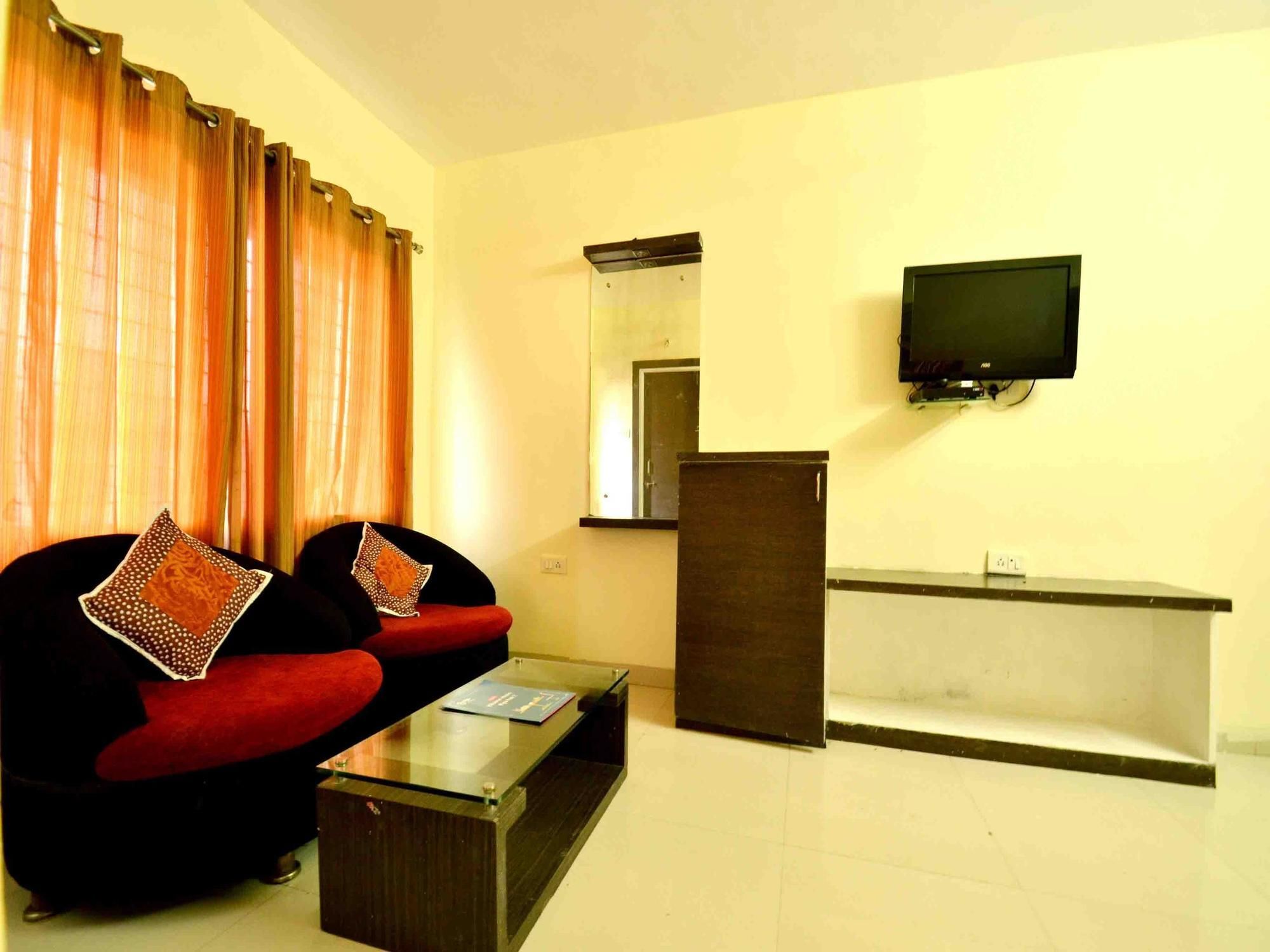 Hotel Vijay Nagar Indore Eksteriør billede
