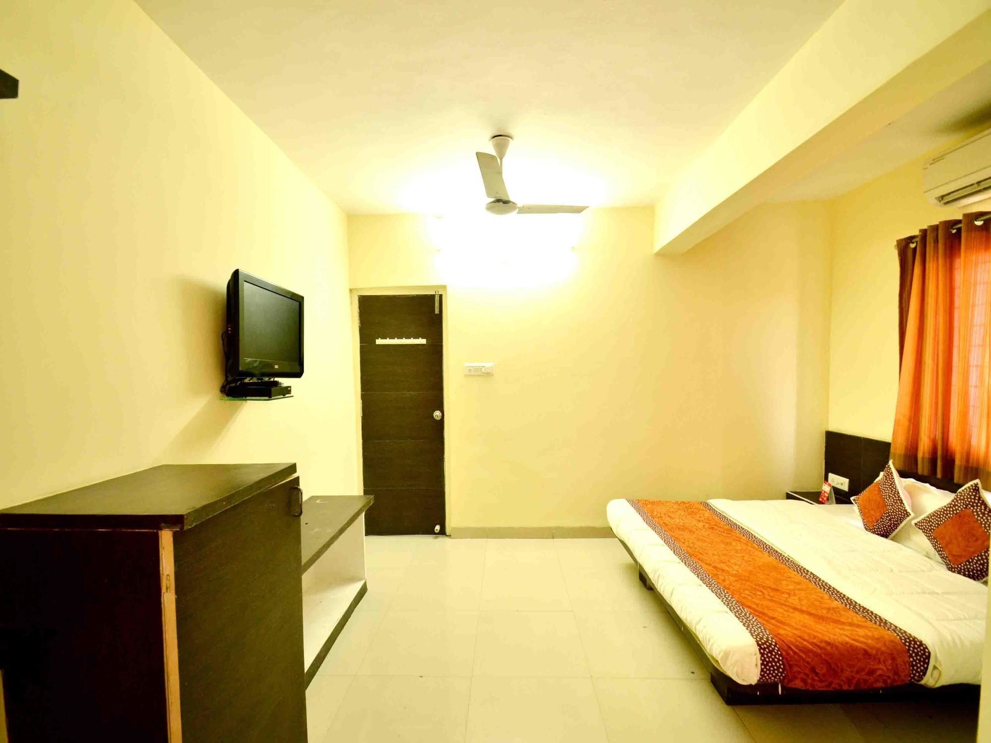Hotel Vijay Nagar Indore Eksteriør billede