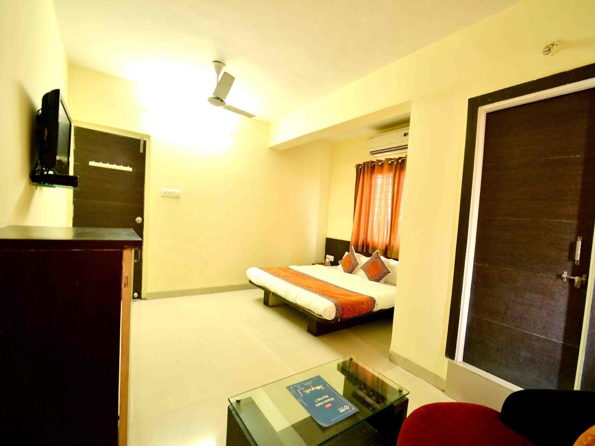 Hotel Vijay Nagar Indore Eksteriør billede